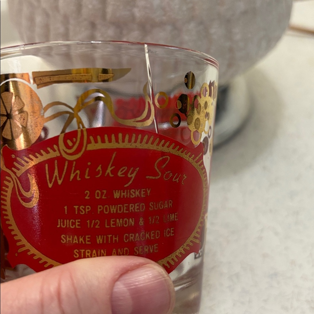 Jeanette Red and 22kt Gold Lowball Glasses - Picture 9 of 9